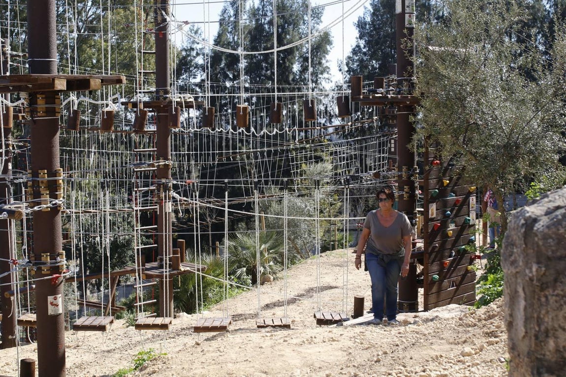 El nuevo parque multiaventura de Hornachuelos, en imágenes