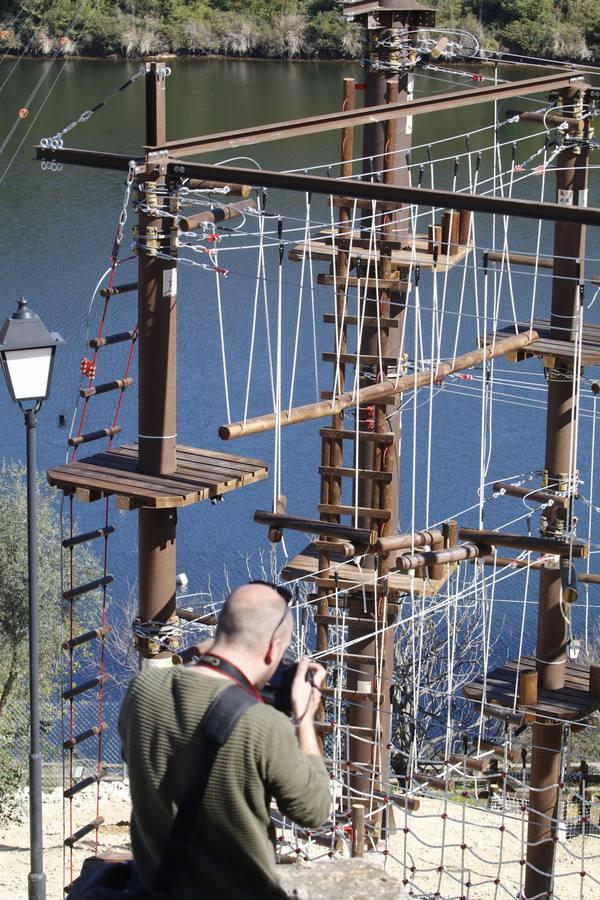 El nuevo parque multiaventura de Hornachuelos, en imágenes