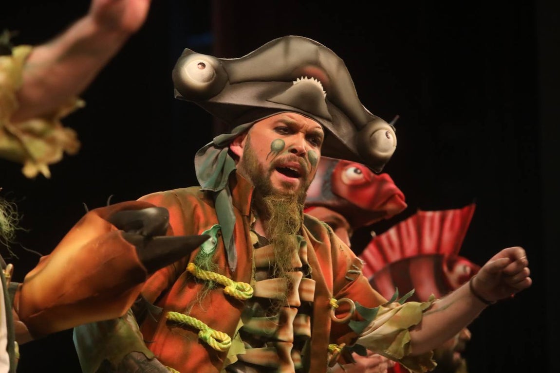 FOTOS: chirigota La maldición de la lapa negra