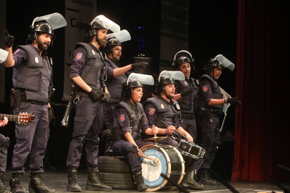 FOTOS: chirigota Los jarabe de palo