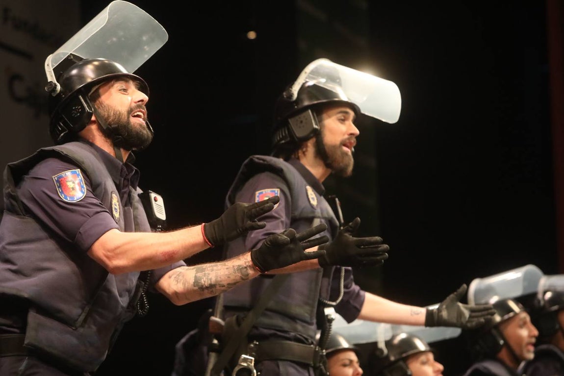 FOTOS: chirigota Los jarabe de palo