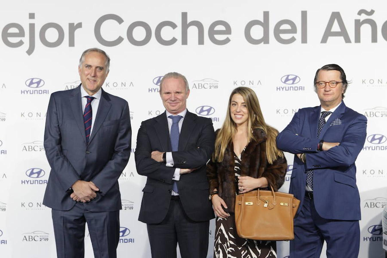 Juan José Martínez Saavedra, Leopoldo Satrústegui, Paula Pastor y Santiago de la Rocha, de Hyundai. 