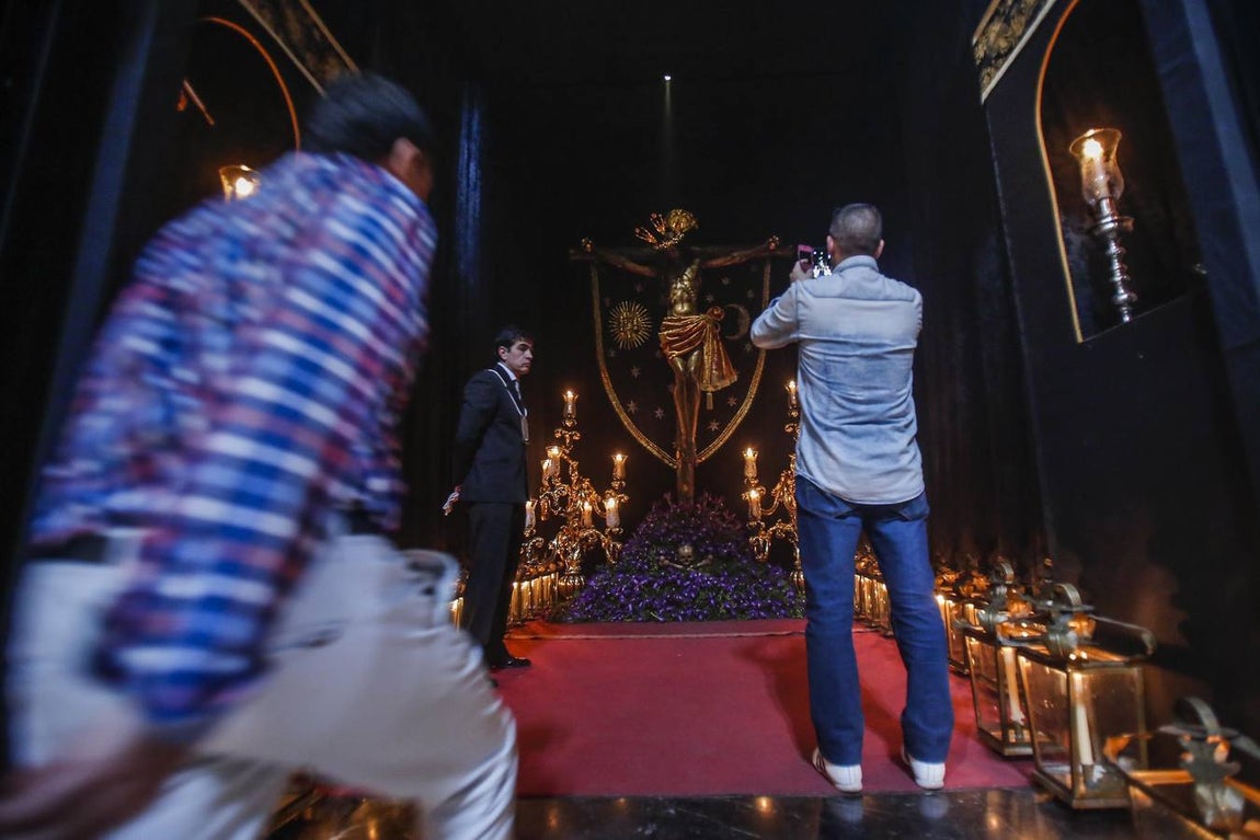 En imágenes, el primer viernes de marzo como antesala de la Cuaresma en Córdoba