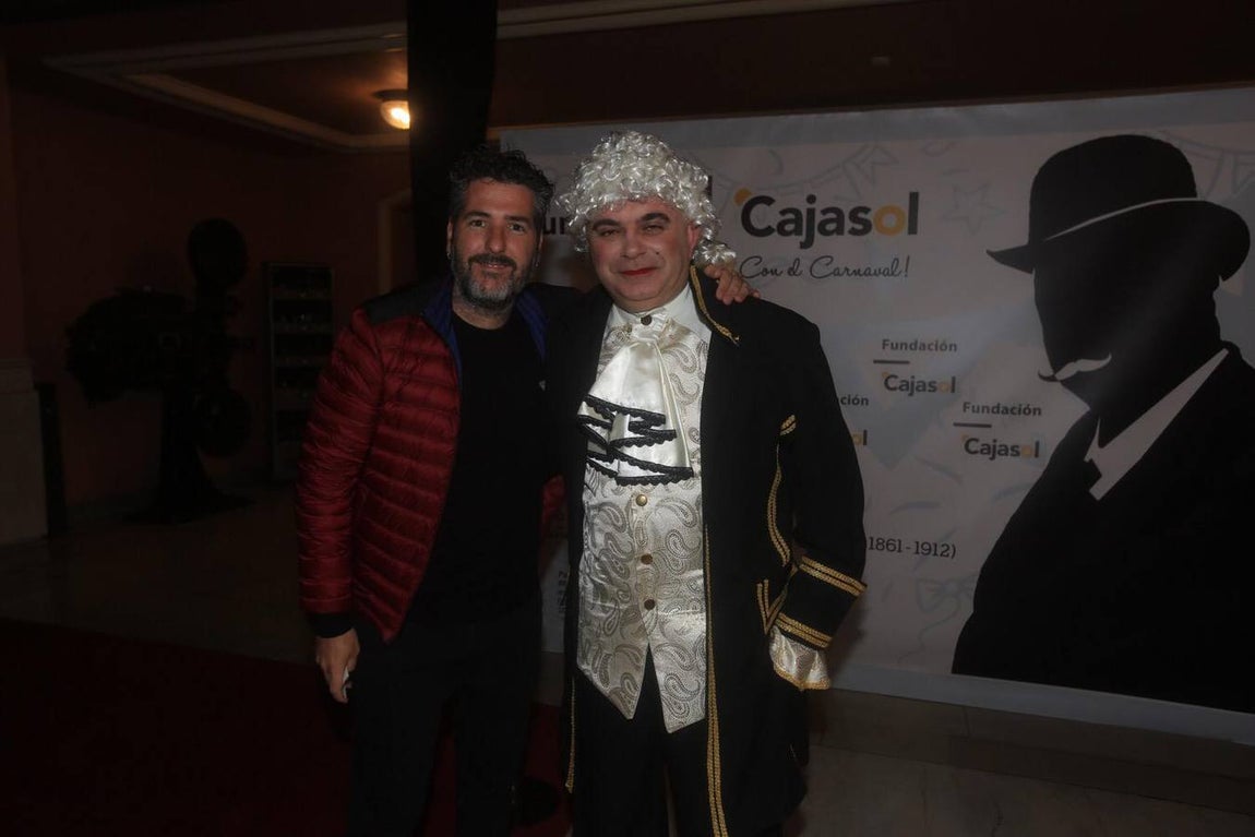 Políticos y famosos no se pierden la Gran Final del Falla