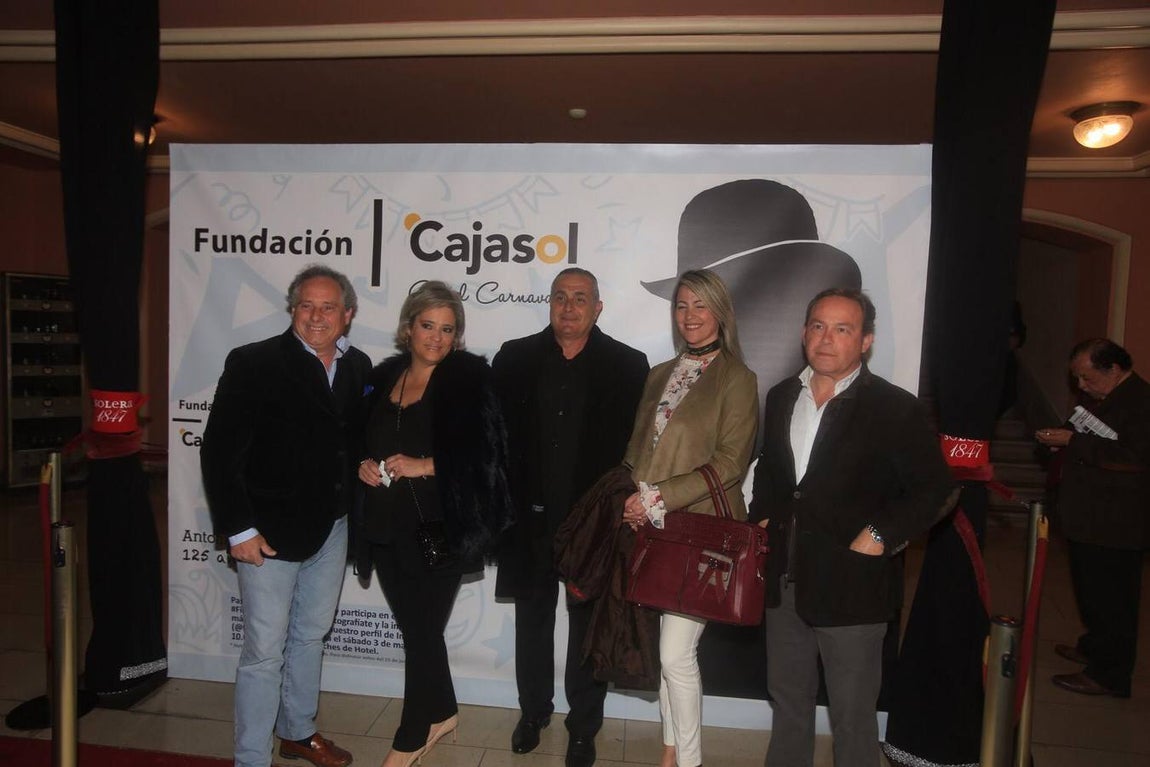 Políticos y famosos no se pierden la Gran Final del Falla