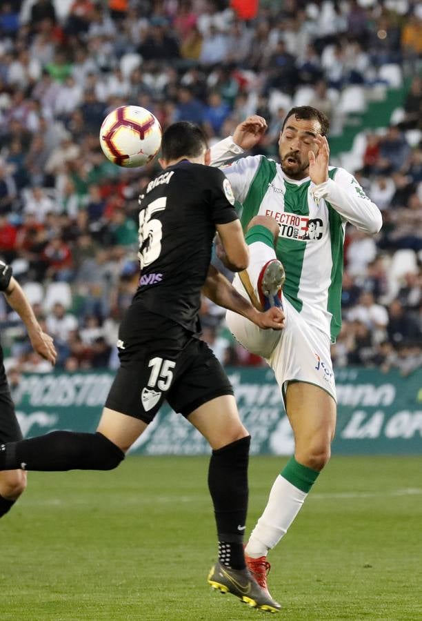 Las mejores jugadas del Córdoba-Málaga, en imágenes