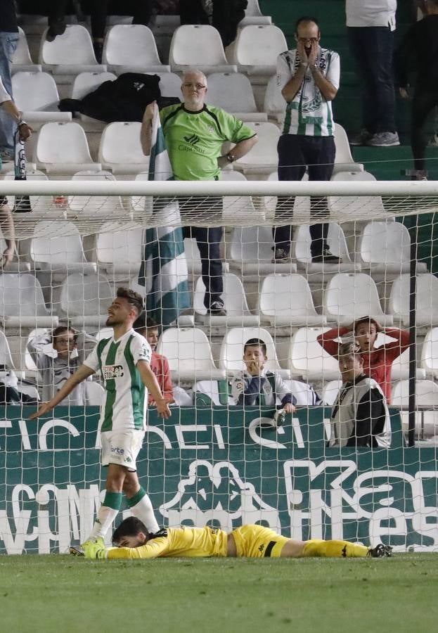 Las mejores jugadas del Córdoba-Málaga, en imágenes