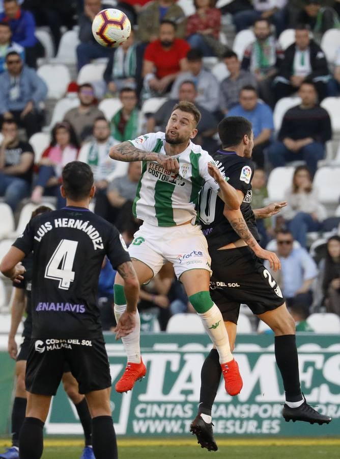 Las mejores jugadas del Córdoba-Málaga, en imágenes