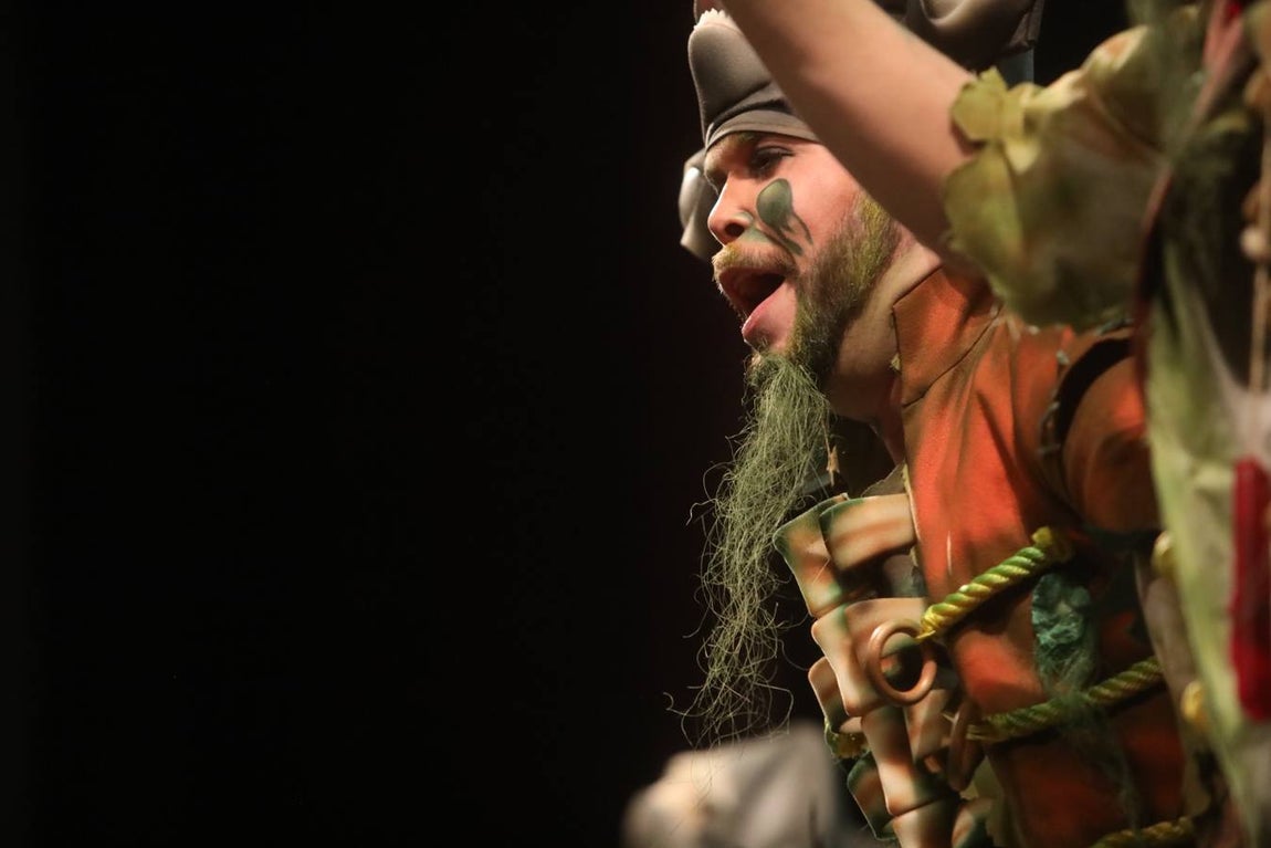 FOTOS: chirigota La maldición de la lapa negra