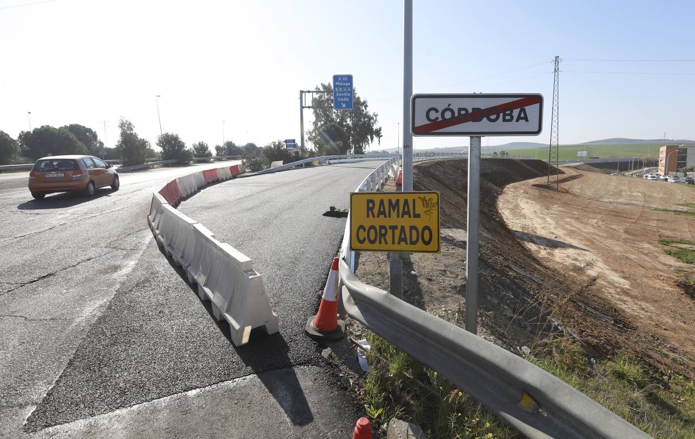 La nueva salida de la Autovía del Sur, en imágenes