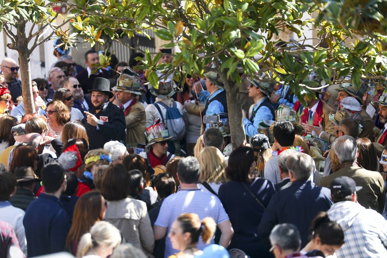 FOTOS: Los coros toman Cádiz en un segundo asalto