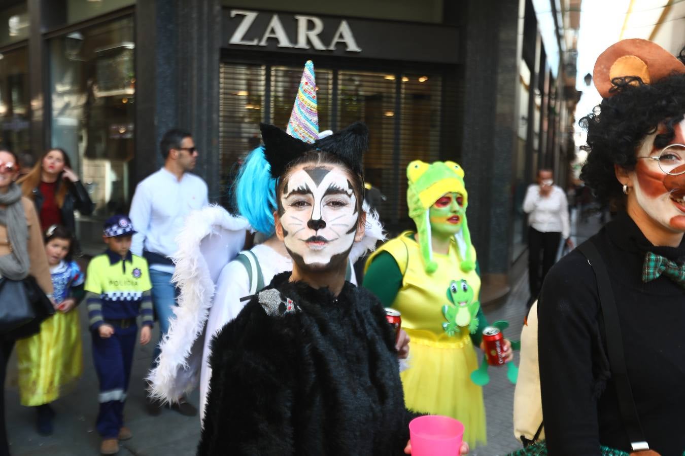 FOTOS: Los coros toman Cádiz en un segundo asalto