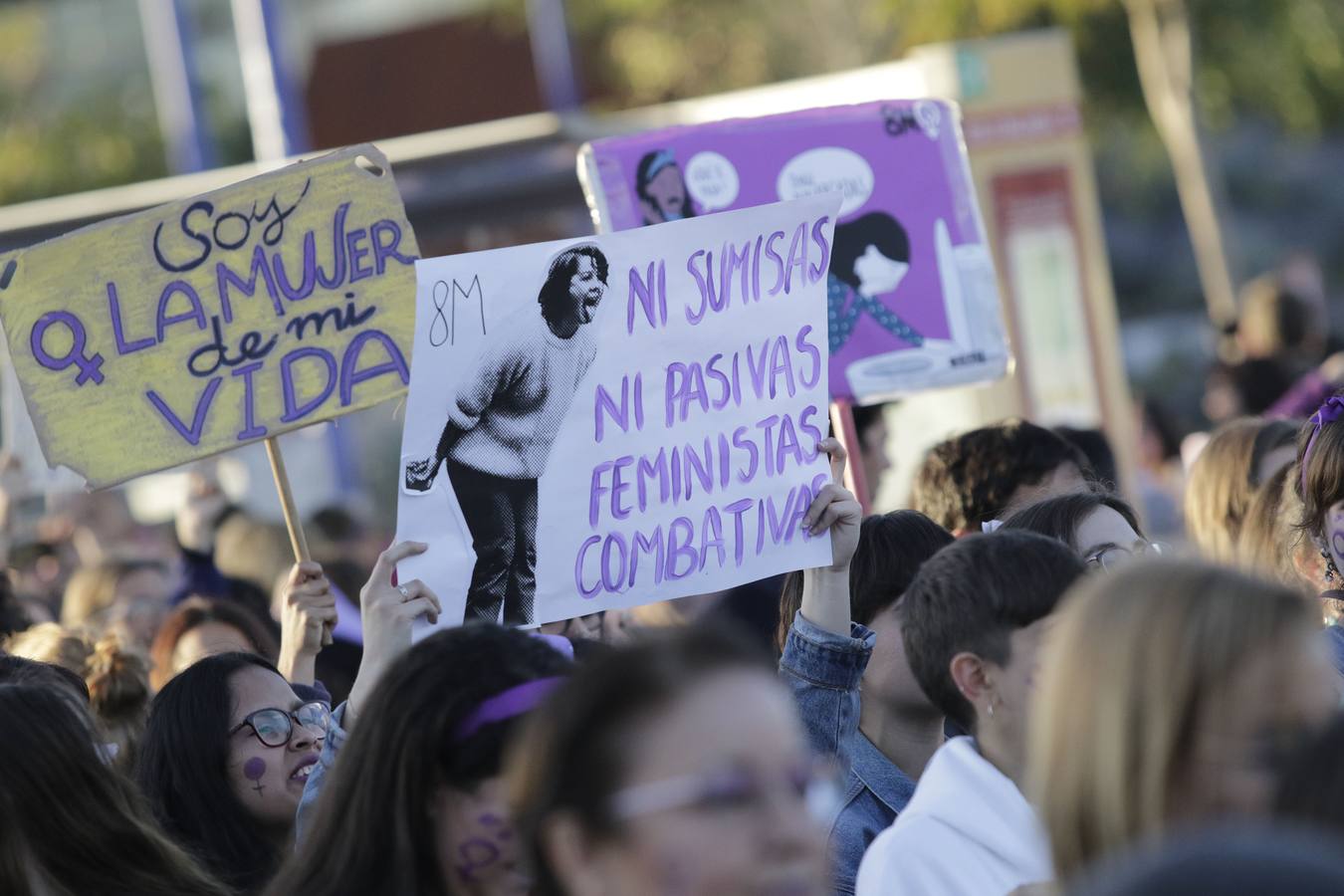 Fotogalería: Así fue la manifestación del 8M en Sevilla