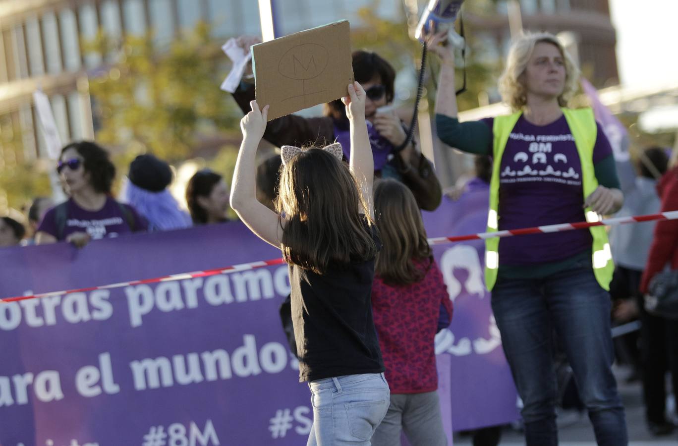 Fotogalería: Así fue la manifestación del 8M en Sevilla