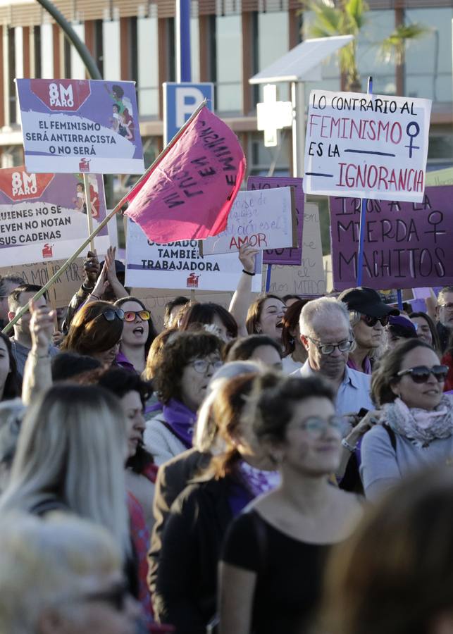 Fotogalería: Así fue la manifestación del 8M en Sevilla