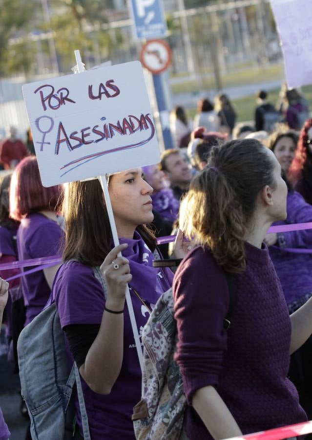 Fotogalería: Así fue la manifestación del 8M en Sevilla