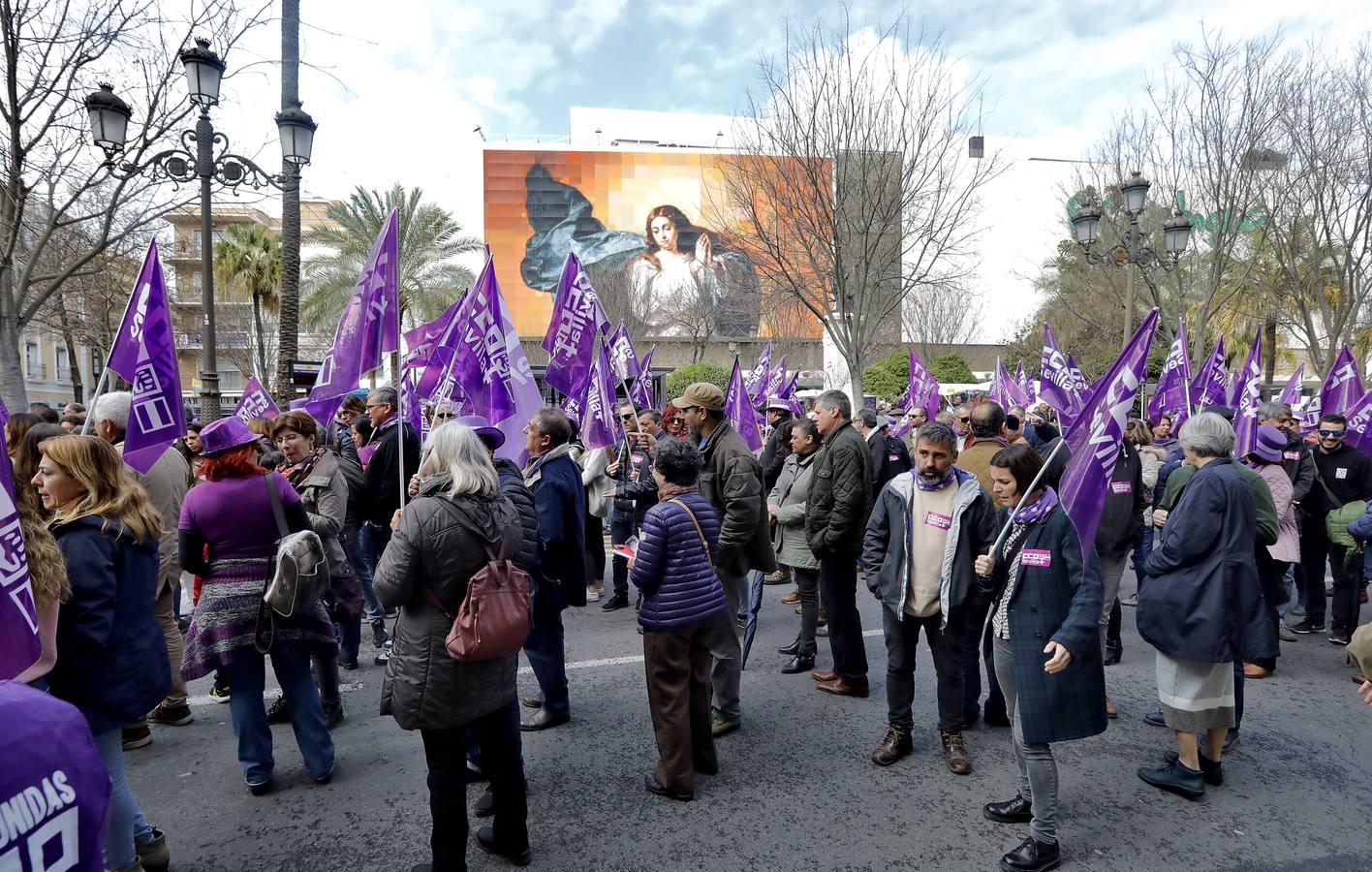 Fotogalería: Así ha sido la mañana del 8M en Sevilla