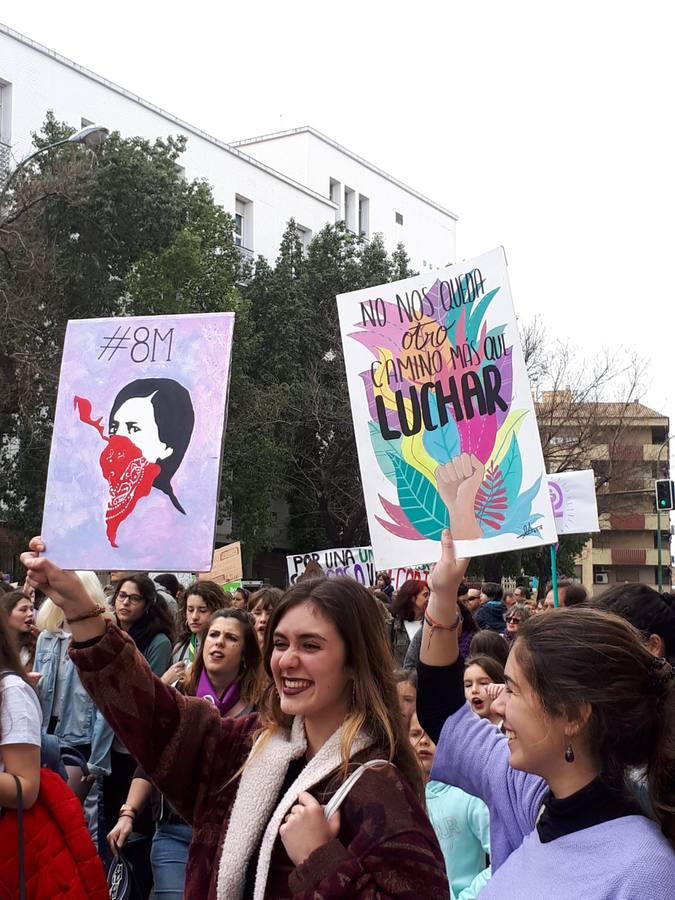 Fotogalería: Así ha sido la mañana del 8M en Sevilla