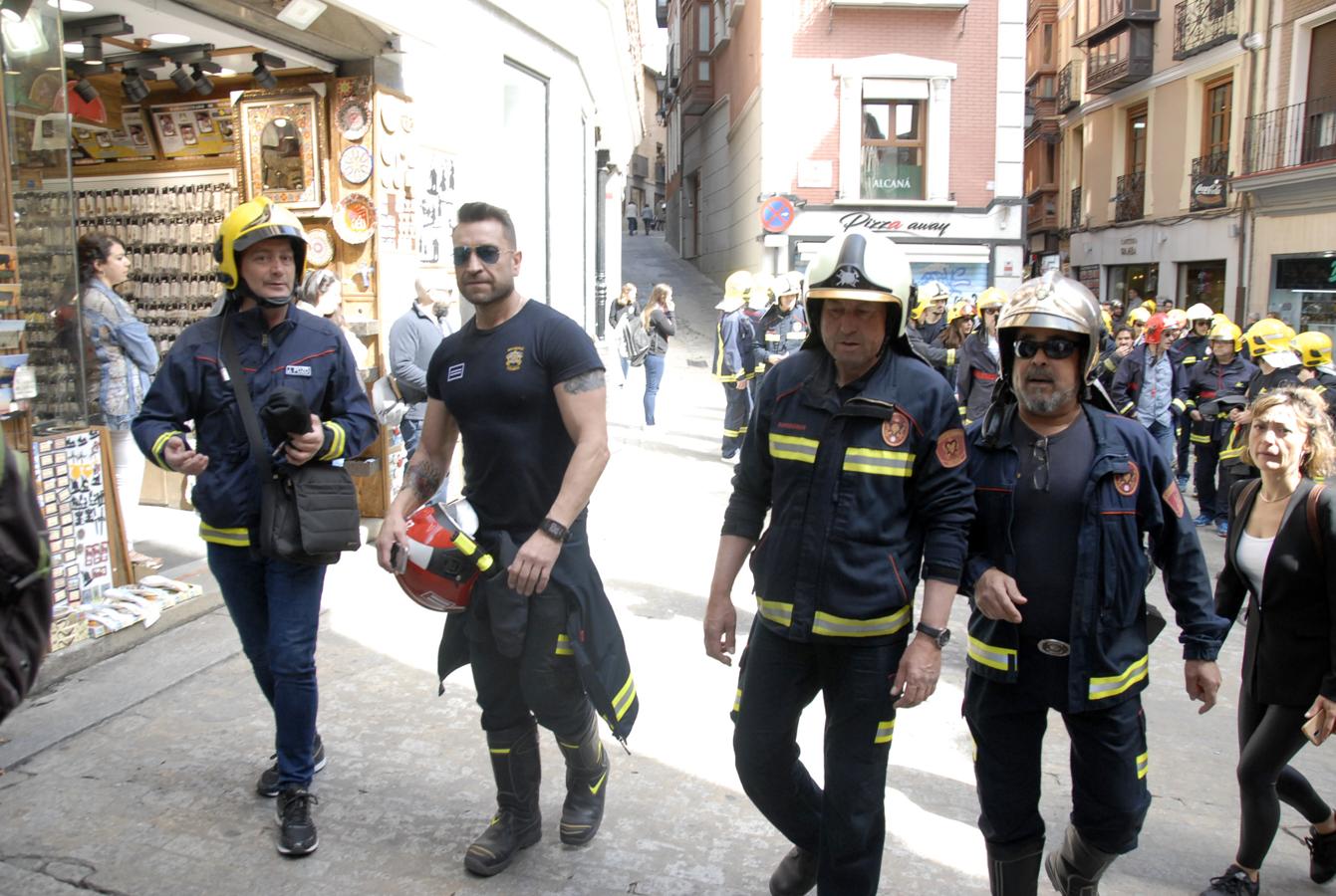 Los bomberos de la región protestan en Toledo