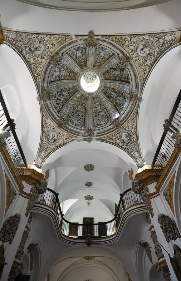 Los secretos de la capilla de la Asunción, en el Instituto Góngora de Córdoba, en imágenes