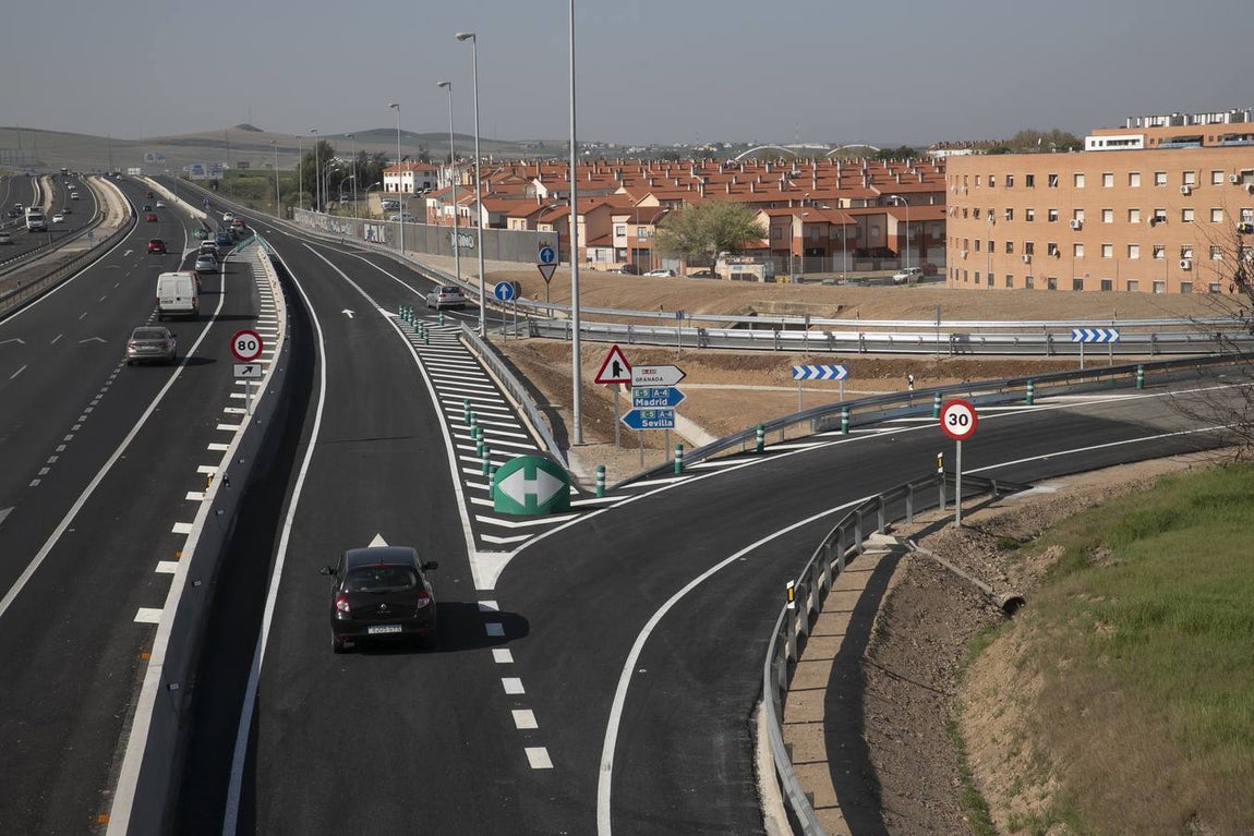 La apertura del nuevo ramal de la A-4 a su paso por Córdoba, en imágenes