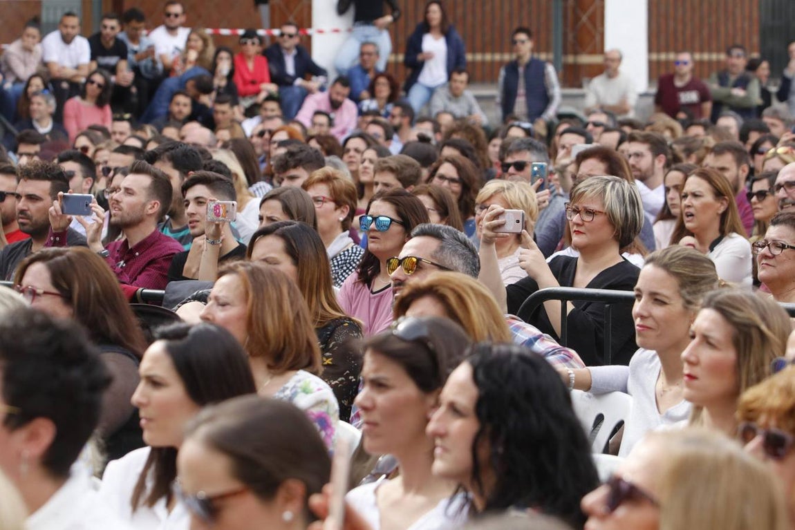 El desembarco del Carnaval de Cádiz en Salesianos, en imágenes