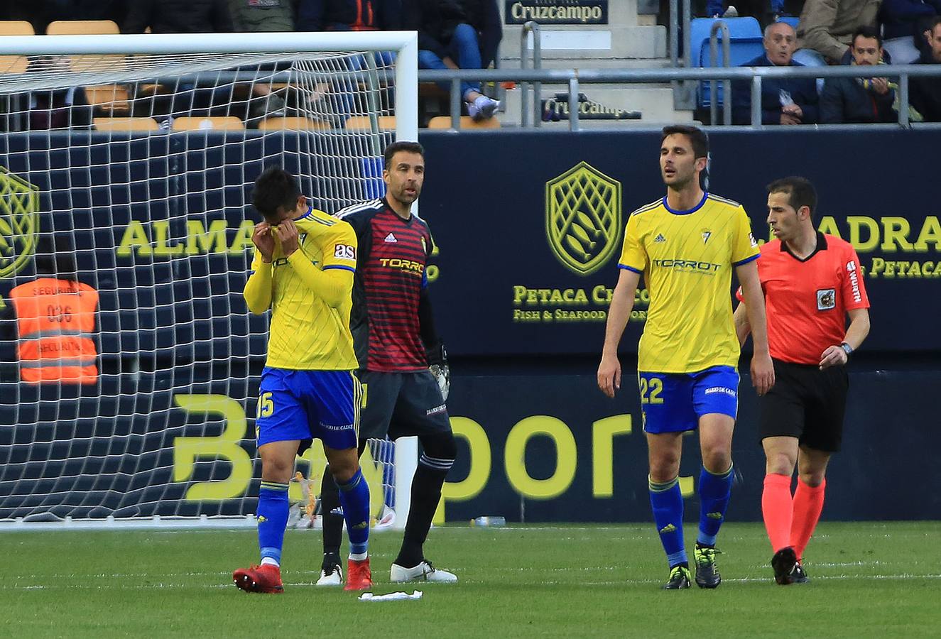 FOTOS: Cádiz CF - Córdoba CF en Carranza