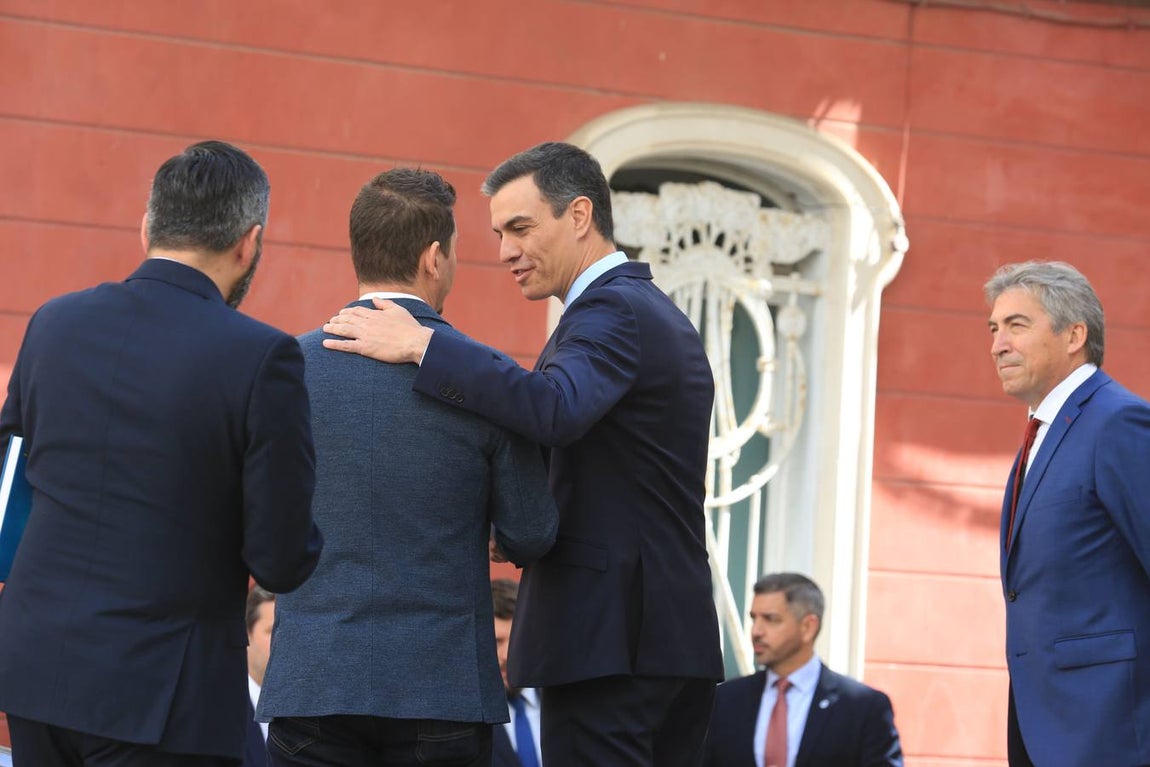 Las fotos de la visita de Pedro Sánchez a Cádiz