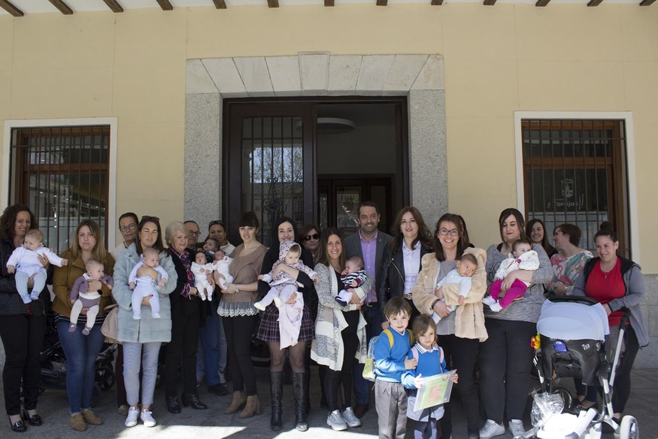 56 familias de Torijos se benefician del Programa Cigüeña