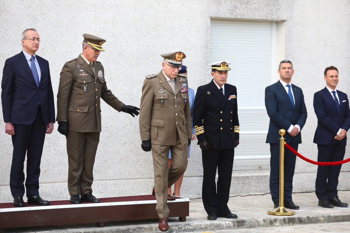 En imágenes: Traspaso de mando del Cuartel General de la operación &#039;Atalanta&#039;, de Northwood a Rota