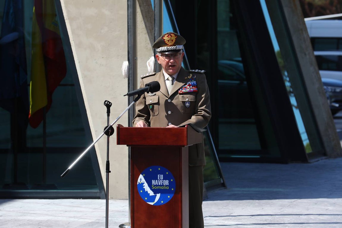 En imágenes: Traspaso de mando del Cuartel General de la operación &#039;Atalanta&#039;, de Northwood a Rota