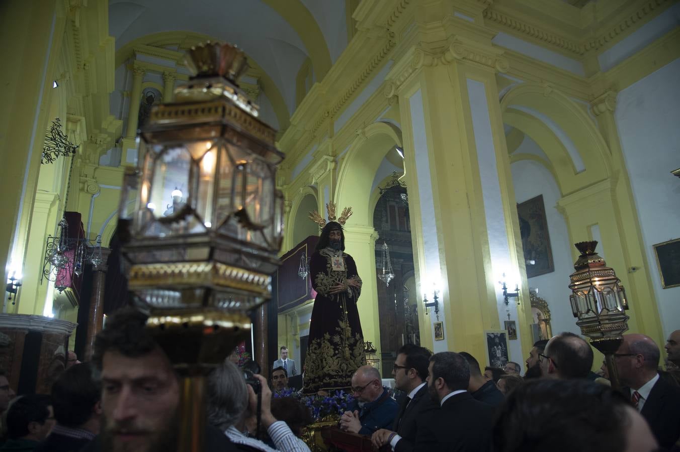 Galería del vía crucis del Cautivo de San Ildefonso