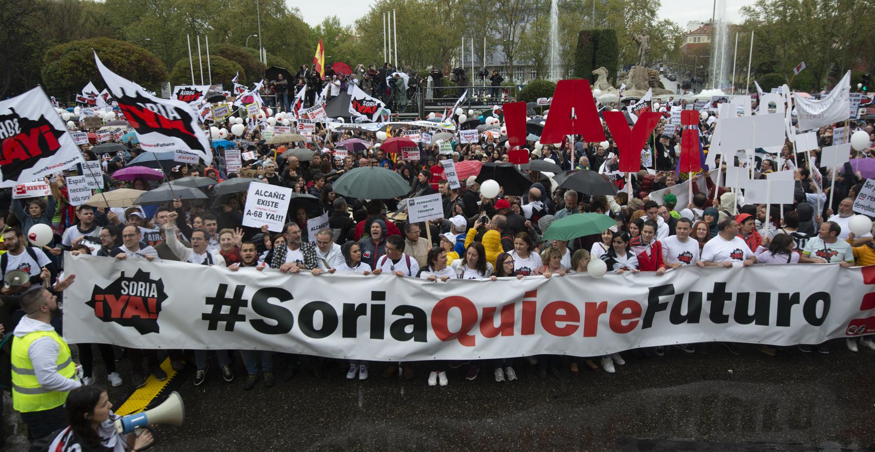 En imágenes: La manifestación contra la despoblación rural en España