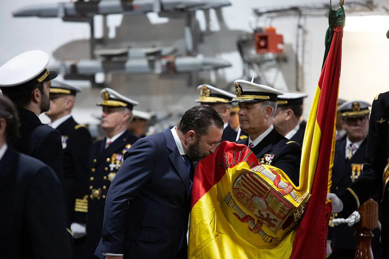 Jura de Bandera de personal civil a bordo del buque «Juan Carlos I» en Algeciras