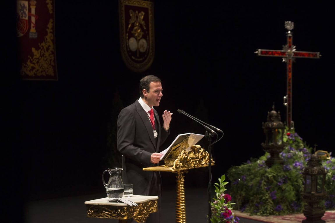 Las imágenes del pregón de la Semana Santa de Cádiz