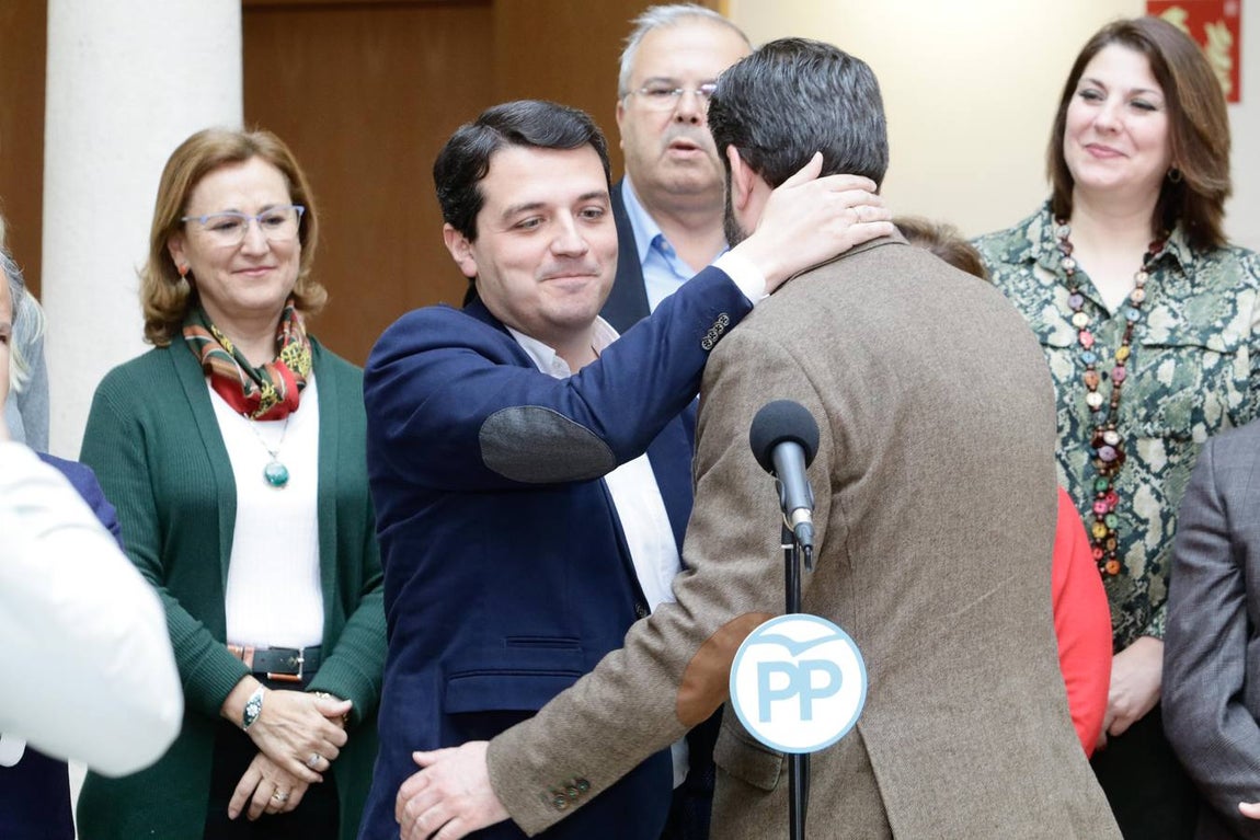 En imágenes, el acto de presentación de la candidatura de Bellido