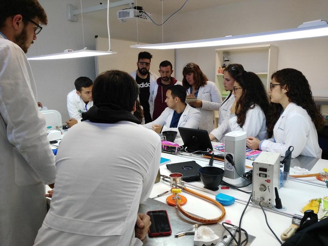 La Fundación Albor Cádiz presenta el primer campus superior de FP sanitario