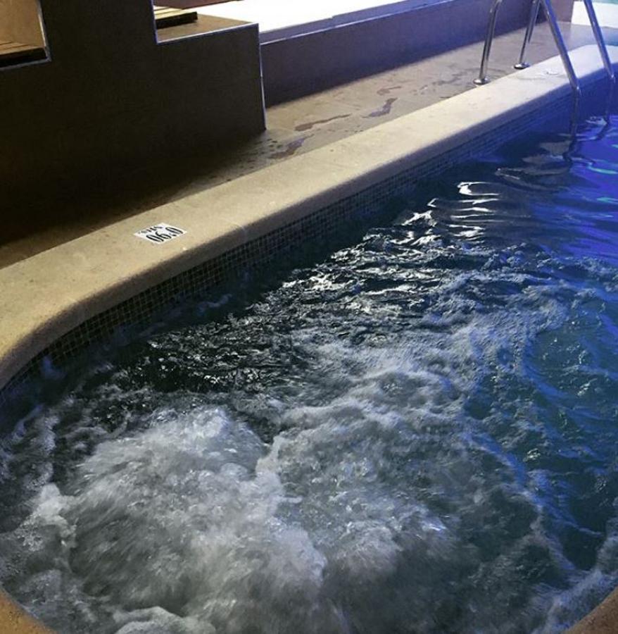 Bienestar. Hasta ahora el complejo dedicaba gran parte de sus instalaciones al bienestar integrando comodidades y extras de calidad en algunas de sus zonas comunes y en sus suites más lujosas. Piscina, jacuzzi o zonas de relax, entre otras.