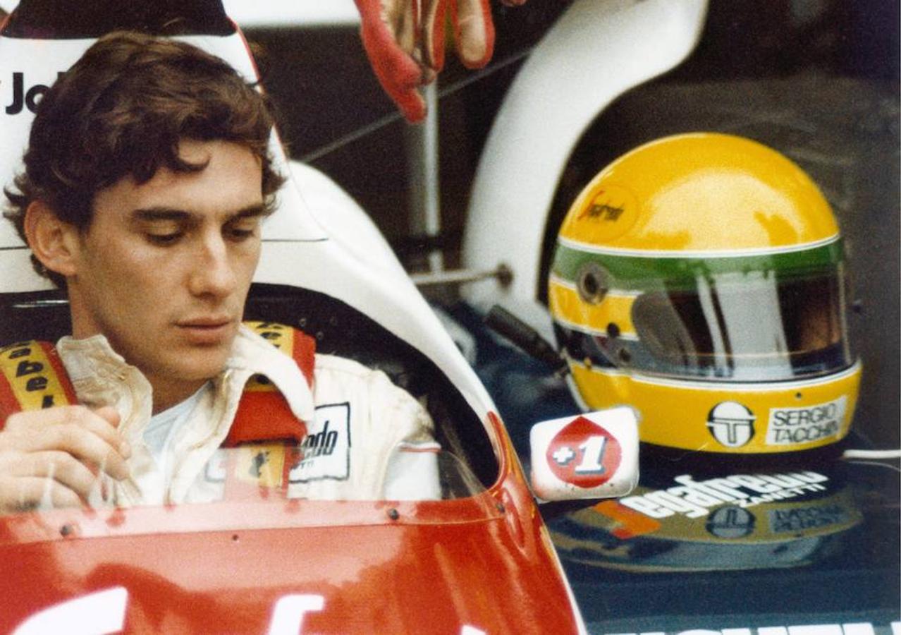 Ayrton Senna, para muchos especialistas el mejor piloto de la historia, murió en 1994 en el circuito de Ímola