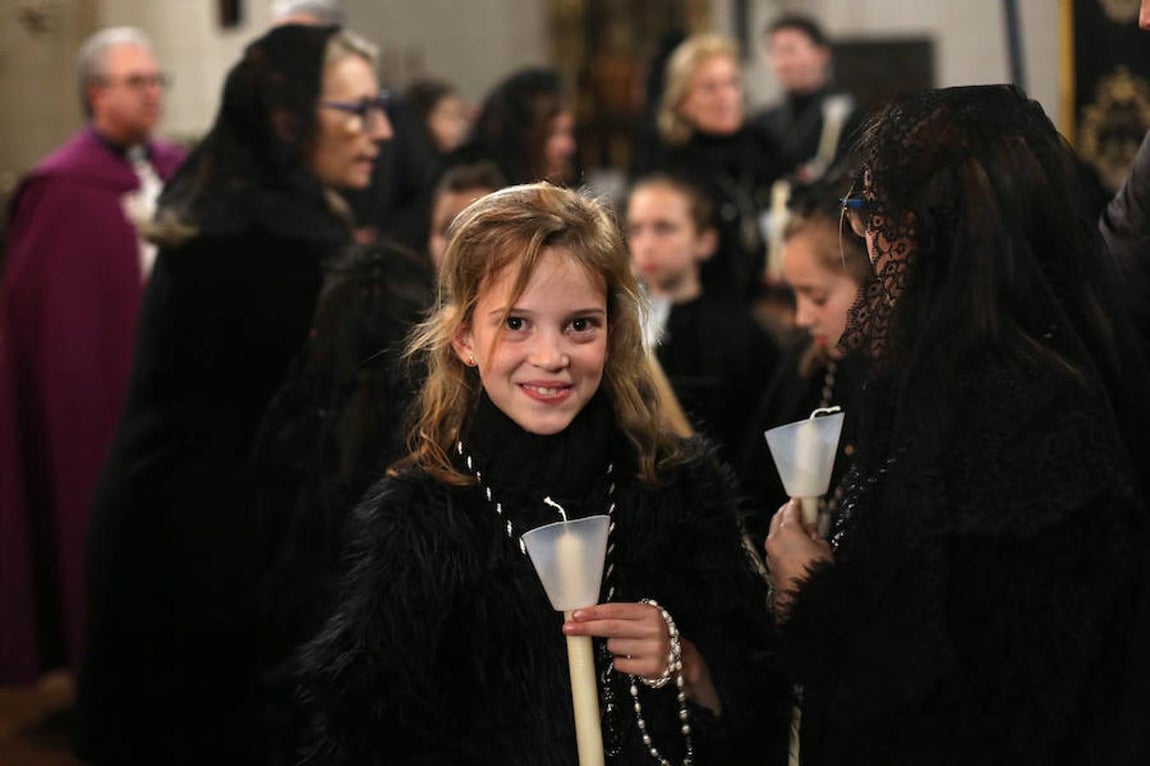 Procesión de la Virgen de la Soledad del Viernes de Dolores