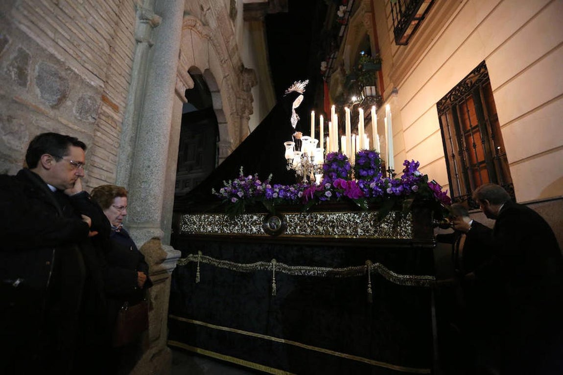 Procesión de la Virgen de la Soledad del Viernes de Dolores