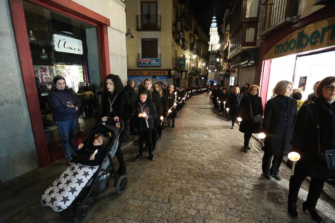 Procesión de la Virgen de la Soledad del Viernes de Dolores