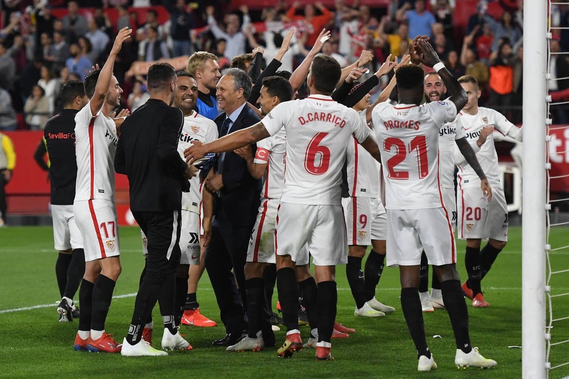 Crónica gráfica del derbi Sevilla-Betis en el Pizjuán