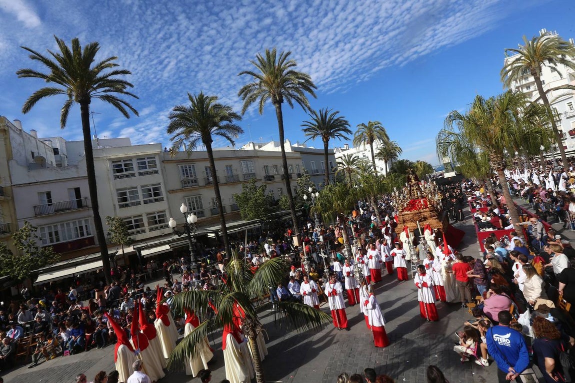 FOTOS: Las Penas en la Semana Santa de Cádiz 2019. Domingo de Ramos