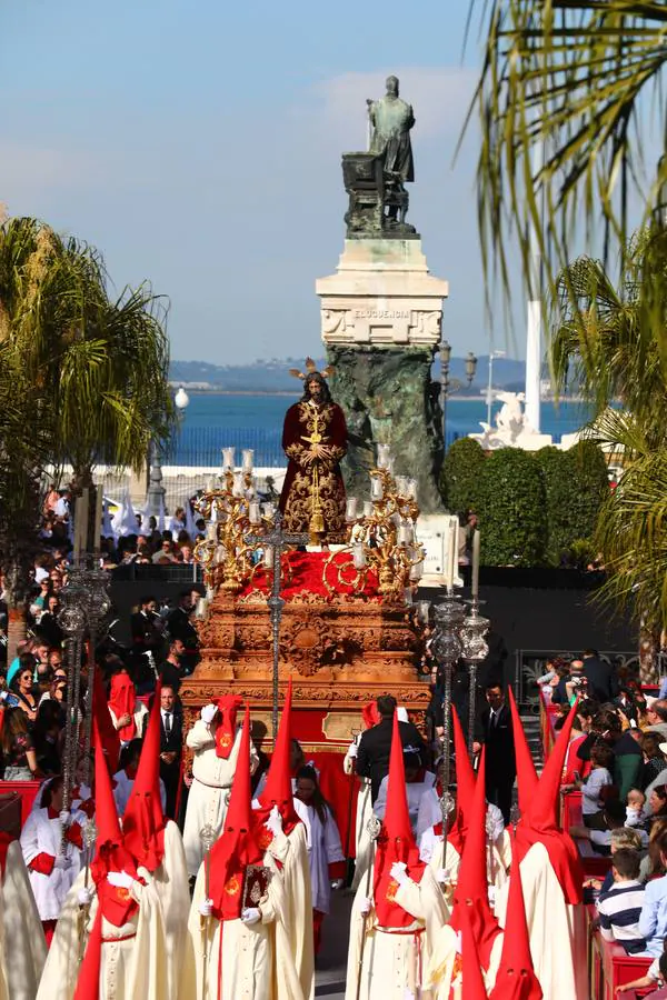 FOTOS: Las Penas en la Semana Santa de Cádiz 2019. Domingo de Ramos
