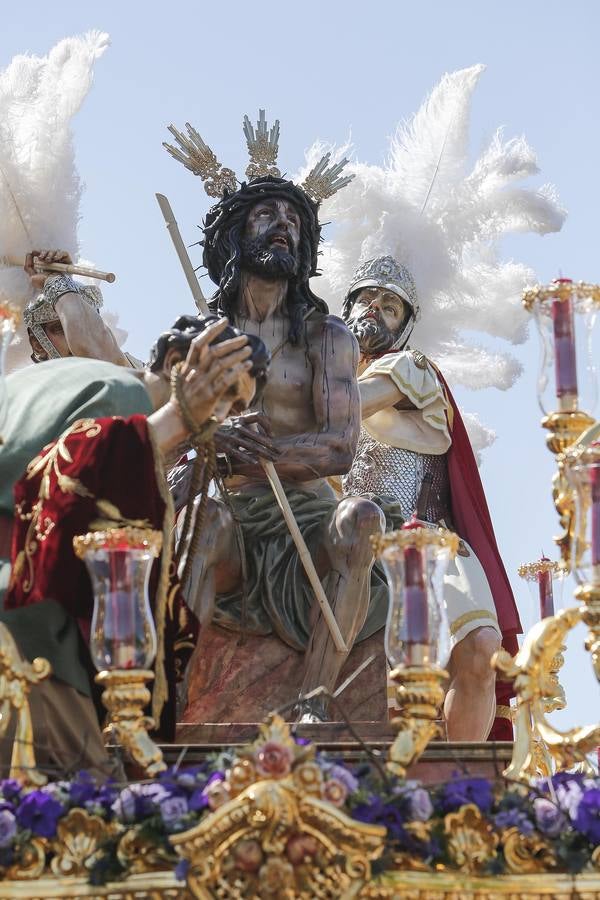 La procesión de la Hermanda de la Merced de Córdoba, en imágenes