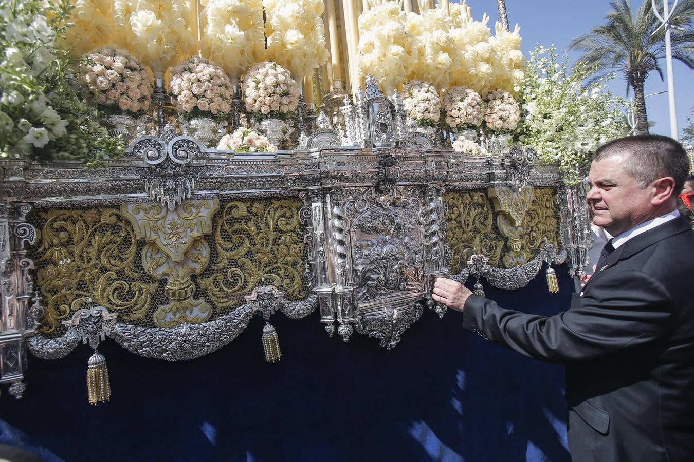 La procesión de la Hermanda de la Merced de Córdoba, en imágenes