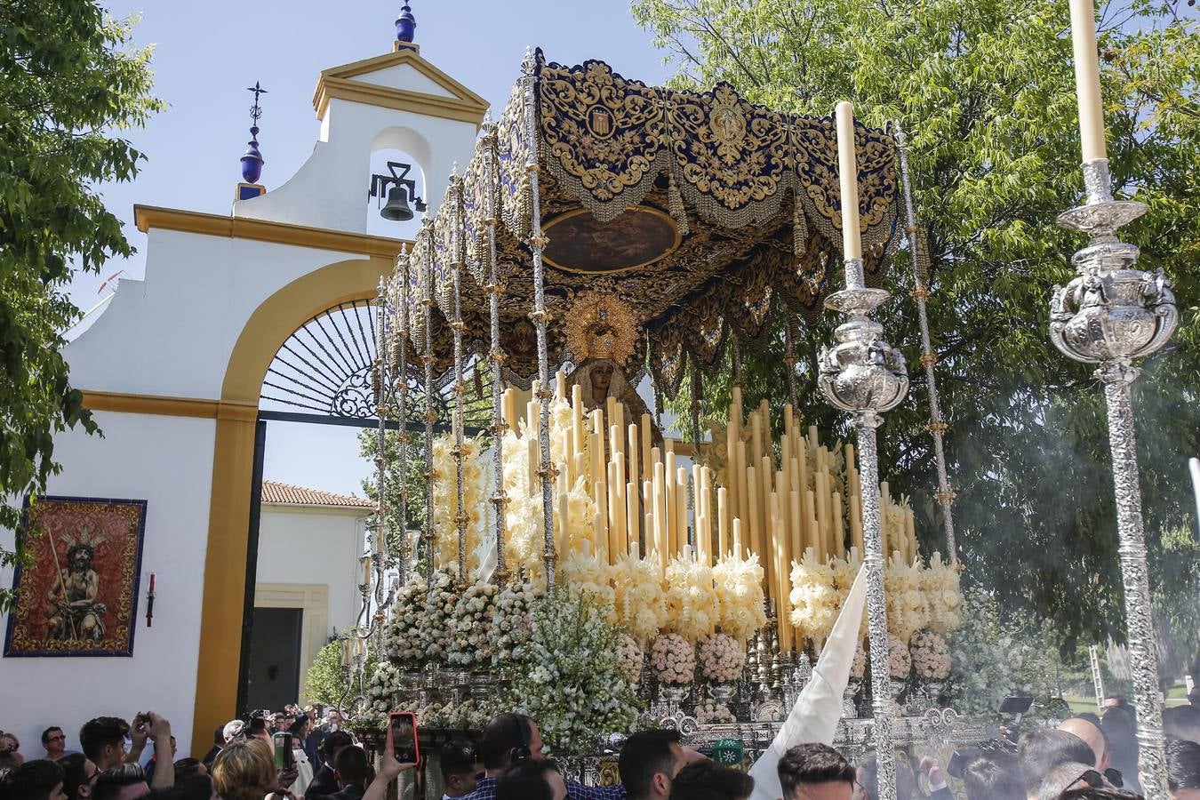 La procesión de la Hermanda de la Merced de Córdoba, en imágenes