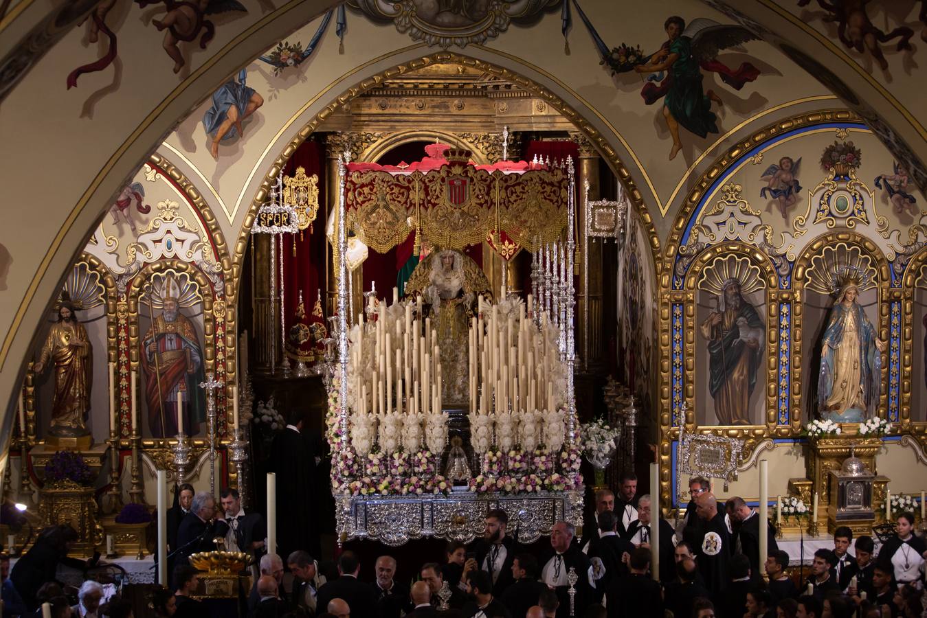 Estación de penitencia del Tiro de Línea el Lunes Santo