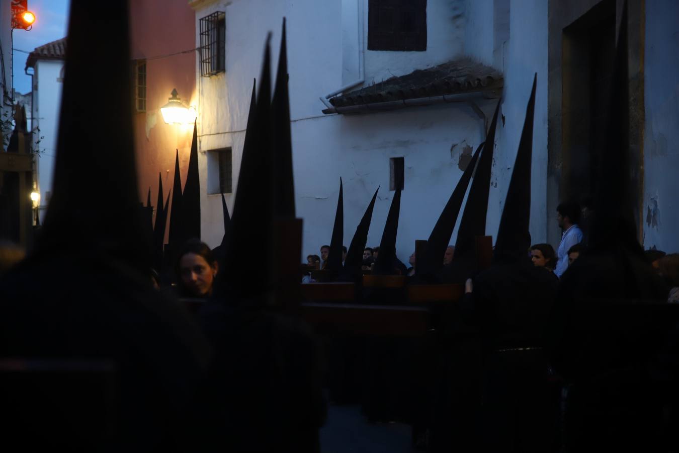 El Vía Crucis de Córdoba, en imágenes